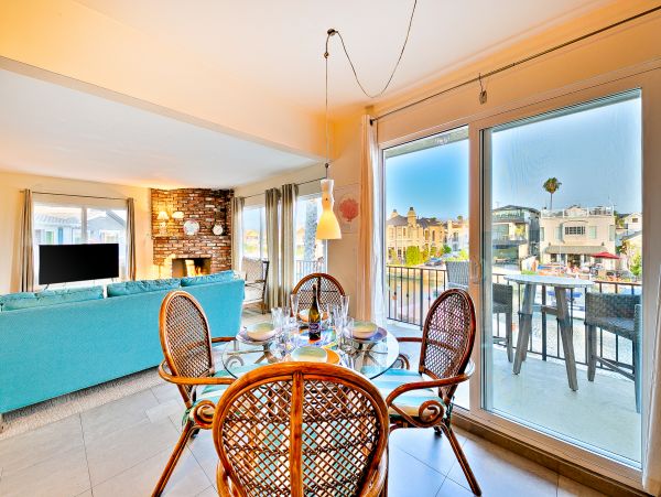 Newport Beach Home 1027694