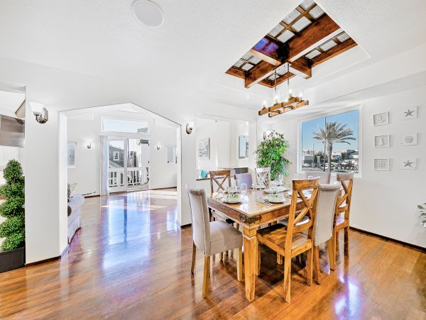 Newport Beach Home 1027695