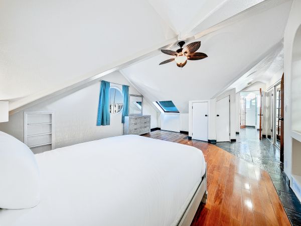Newport Beach Home 1027695