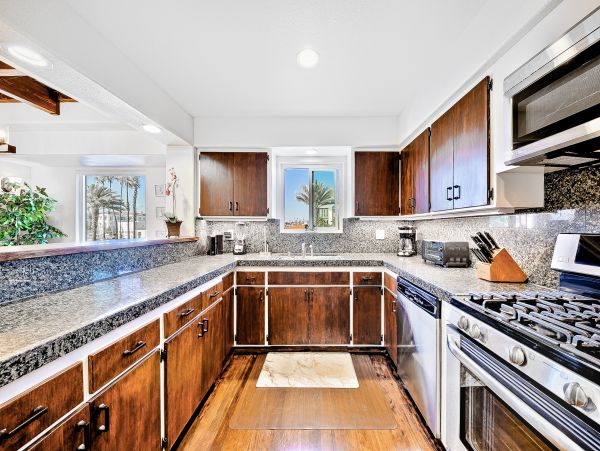 Newport Beach Home 1027695