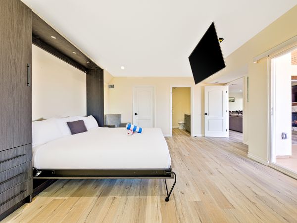Newport Beach Home 1027696