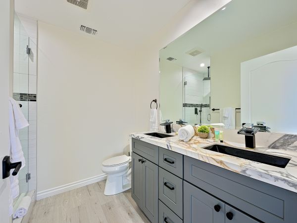 Newport Beach Home 1027696