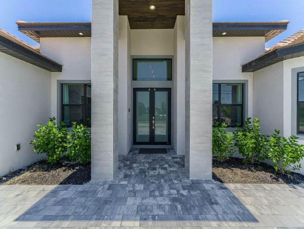 Cape Coral Home 1027738