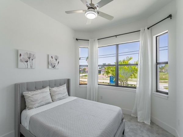 Cape Coral Home 1027738