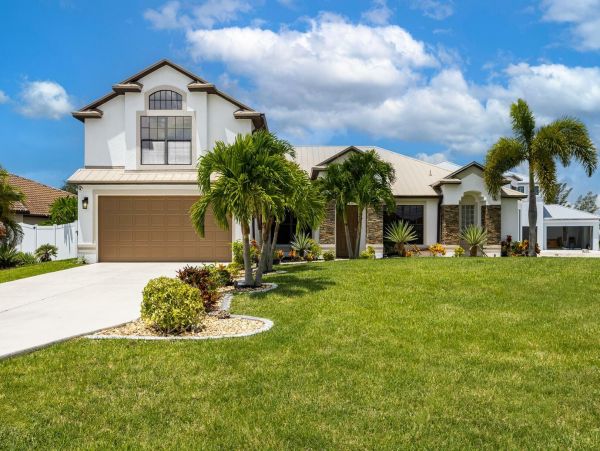 Cape Coral Home 1027739