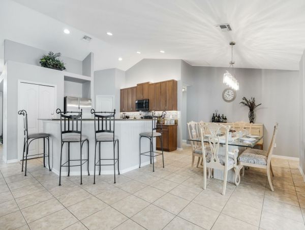 Cape Coral Home 1027739