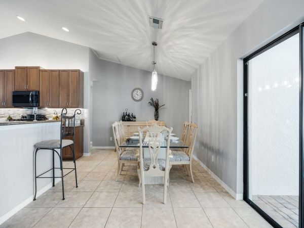 Cape Coral Home 1027739