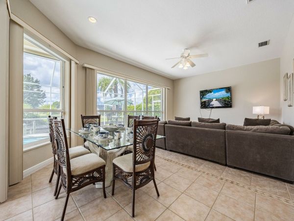 Cape Coral Home 1027746
