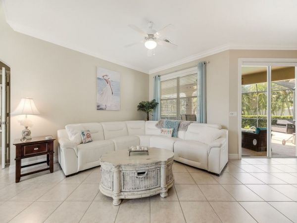 Cape Coral Home 1027747