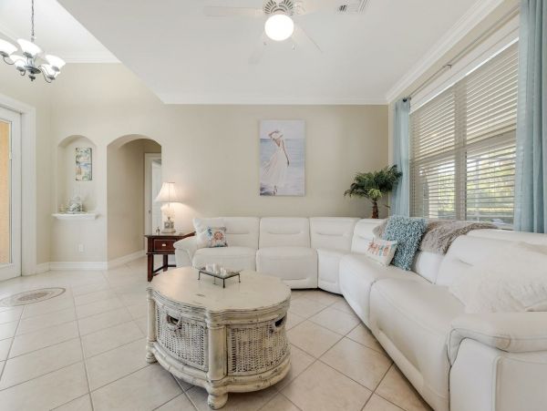 Cape Coral Home 1027747