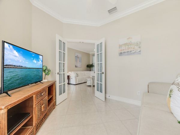 Cape Coral Home 1027747