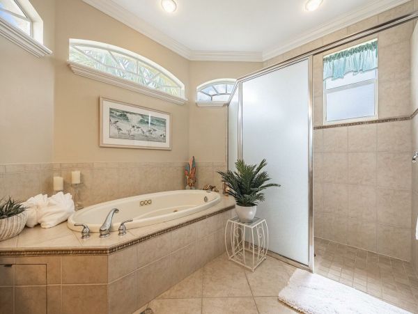 Cape Coral Home 1027747