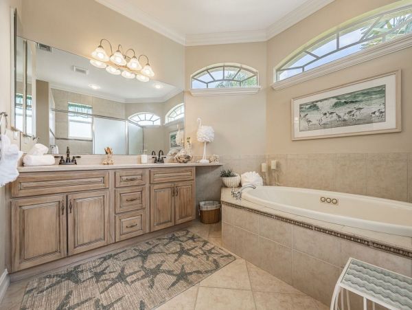 Cape Coral Home 1027747
