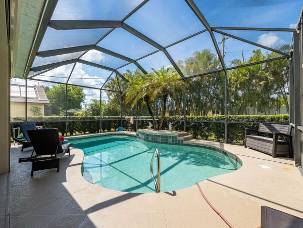 Cape Coral Home 1027747