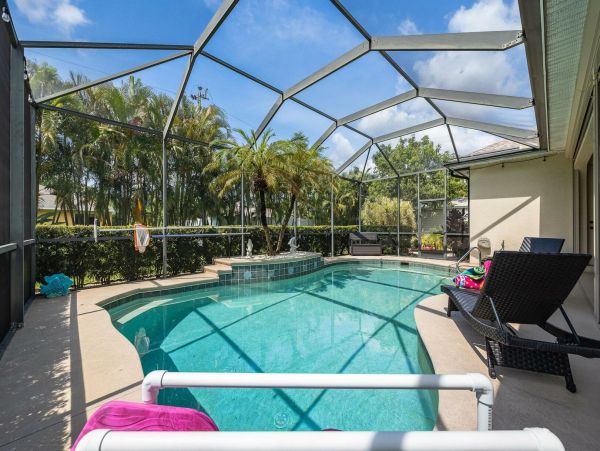 Cape Coral Home 1027747