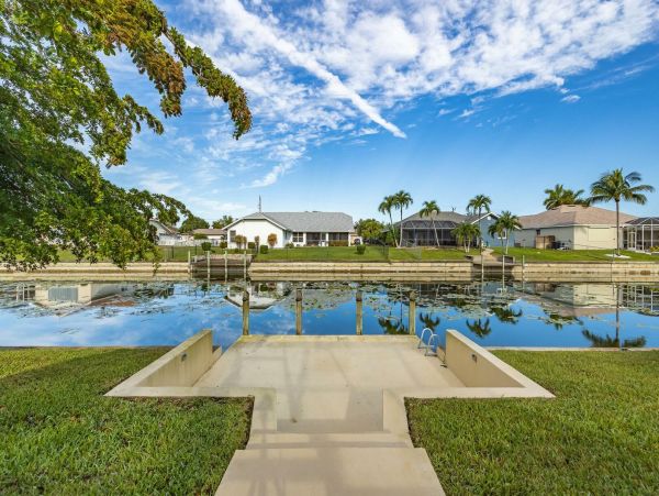 Cape Coral Home 1027749