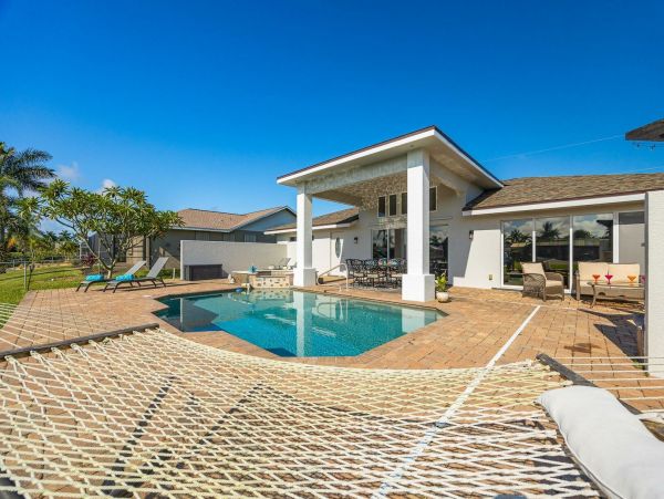 Cape Coral Home 1027754