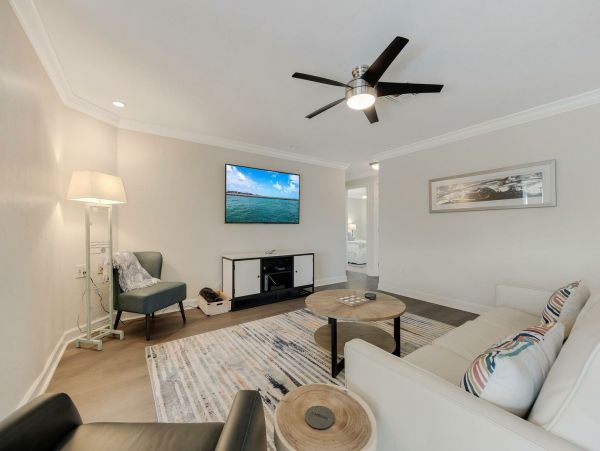 Cape Coral Home 1027754