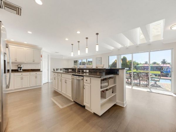 Cape Coral Home 1027754