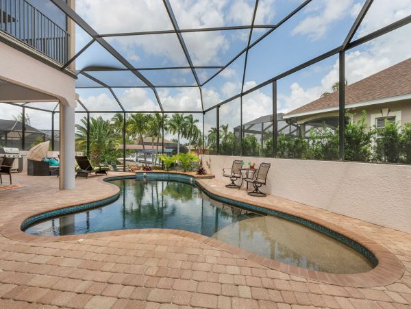 Villa Sleeps 14 Cape Coral Luxury Vacation Home