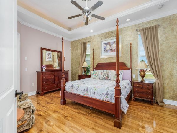 Villa Sleeps 14 Cape Coral Luxury Vacation Home