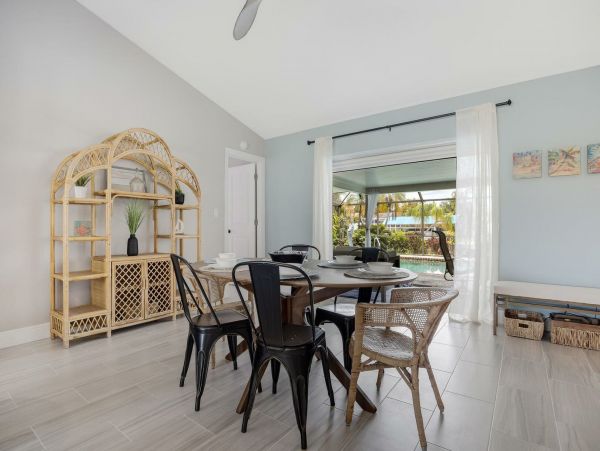 Cape Coral Home 1027756