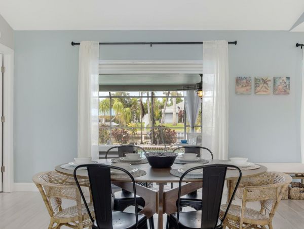 Cape Coral Home 1027756