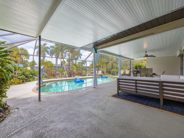 Cape Coral Home 1027756