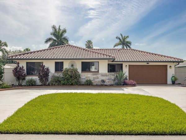 Cape Coral Home 1027757