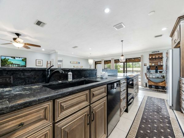 Cape Coral Home 1027757