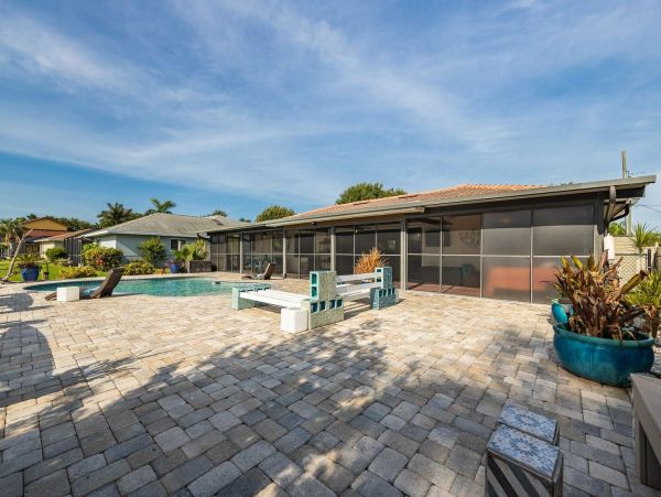 Cape Coral Home 1027757