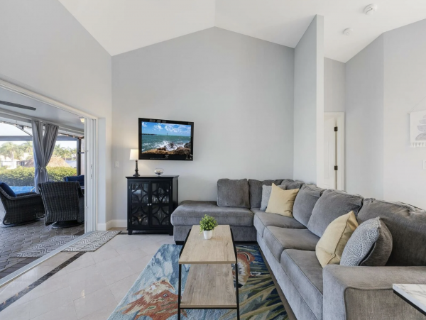 Cape Coral Luxury Pool Home