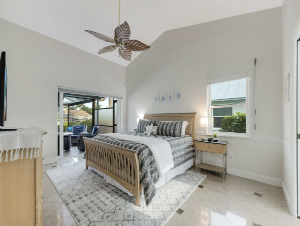 Cape Coral Luxury Pool Home