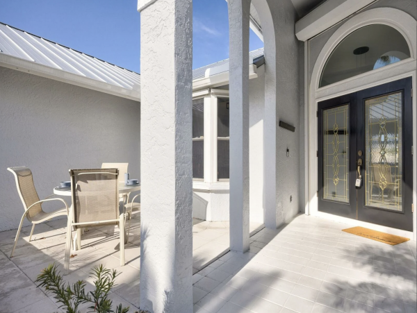 Cape Coral Luxury Pool Home