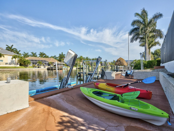 Cape Coral Luxury Pool Home