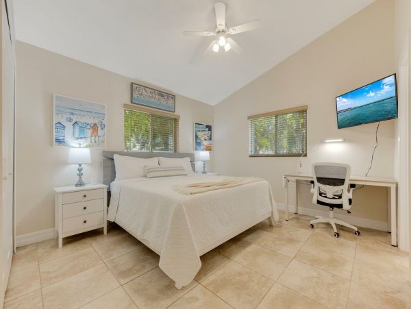 Cape Coral Home 1027764