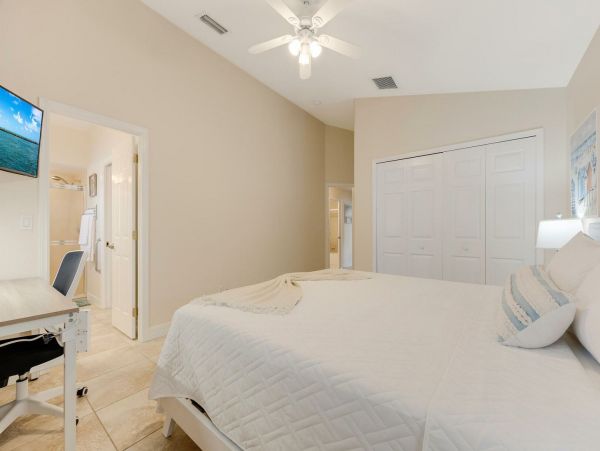 Cape Coral Home 1027764