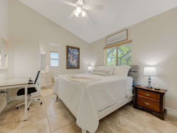 Cape Coral Home 1027764