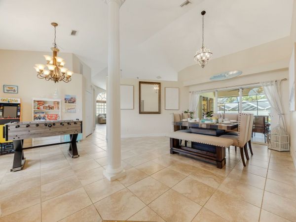 Cape Coral Home 1027764