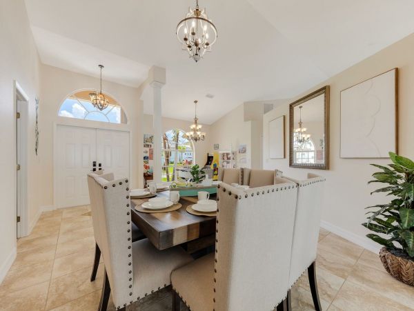 Cape Coral Home 1027764