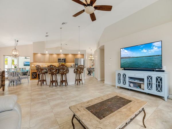 Cape Coral Home 1027764