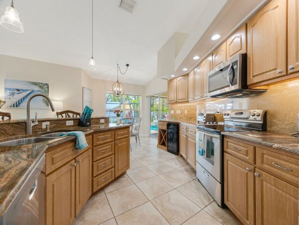Cape Coral Home 1027764