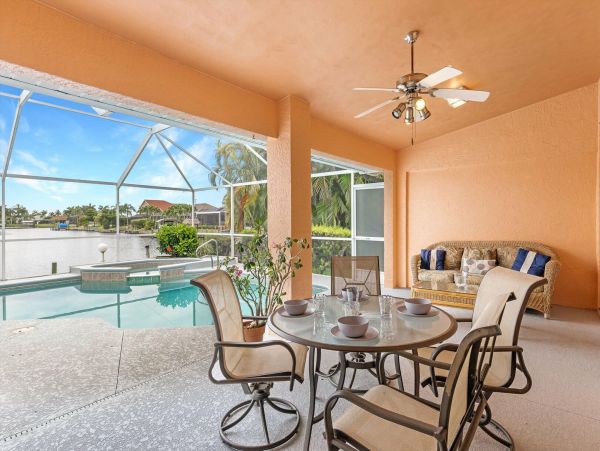 Cape Coral Home 1027765