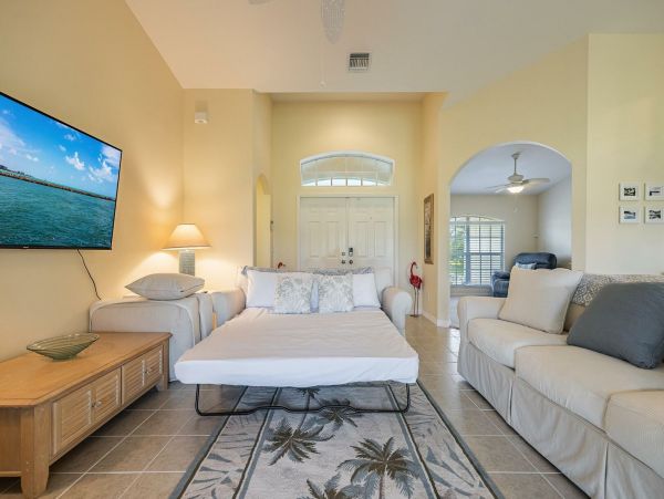 Cape Coral Home 1027766