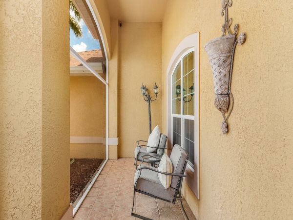 Cape Coral Home 1027771