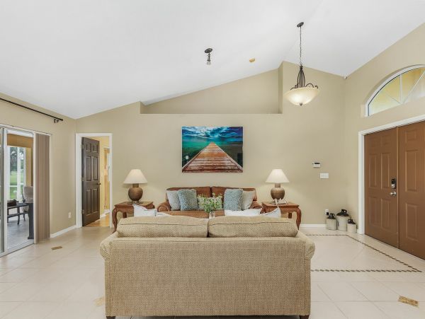 Cape Coral Home 1027771