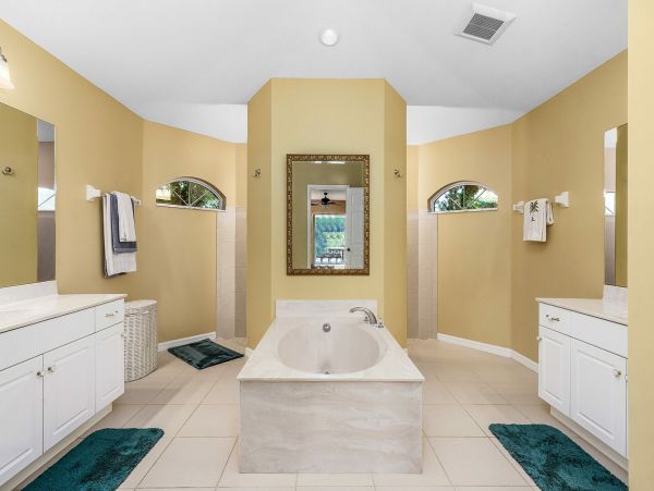 Cape Coral Home 1027771