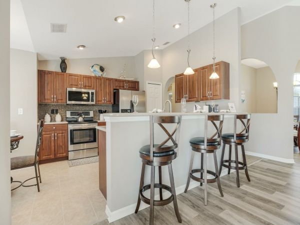 Beautiful Pool House with 3 Bedrooms in Cape Coral