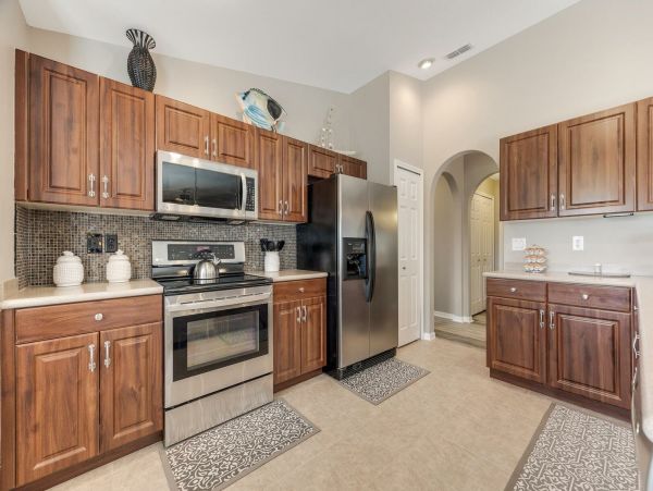 Beautiful Pool House with 3 Bedrooms in Cape Coral