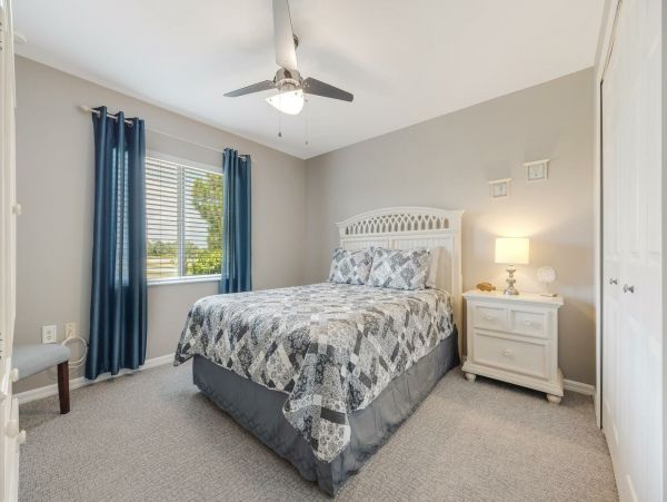 Beautiful Pool House with 3 Bedrooms in Cape Coral